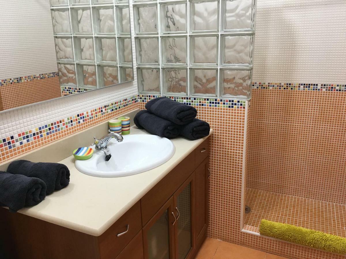 Apartamento La Paz Салоу Екстериор снимка